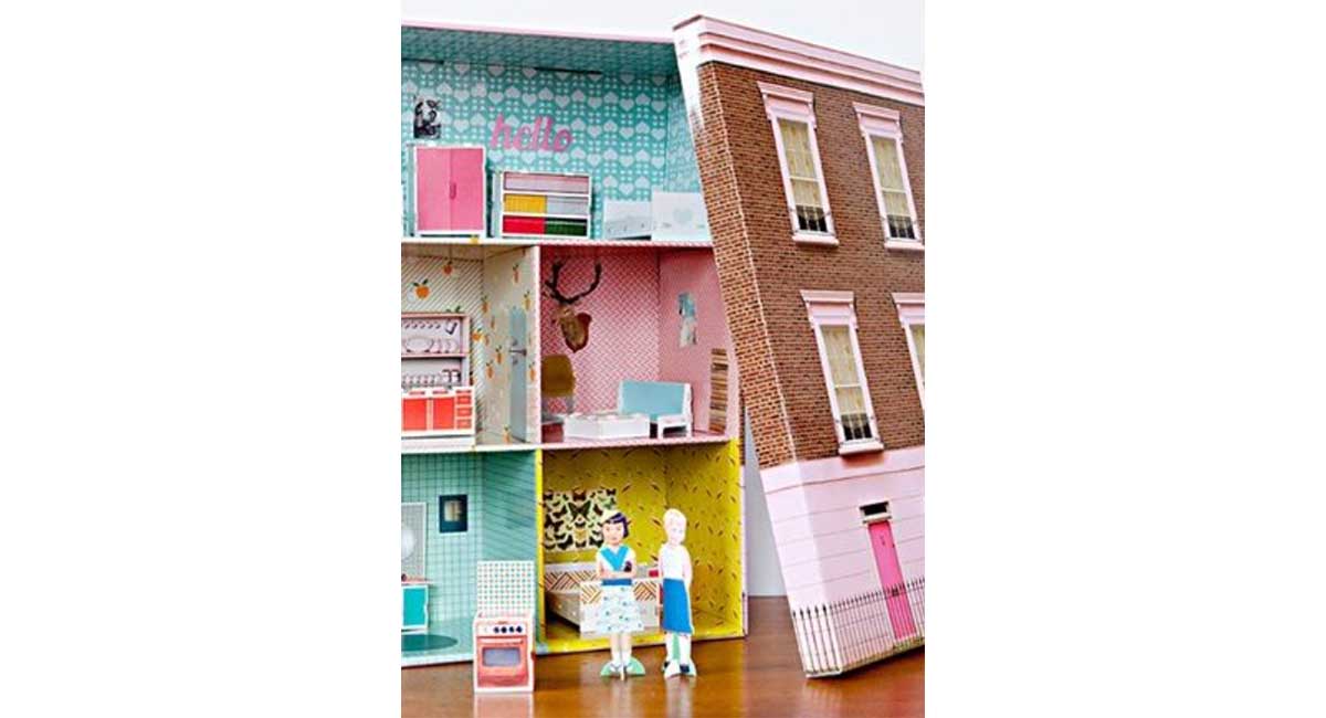 keep-kids-entertained-dolls-house