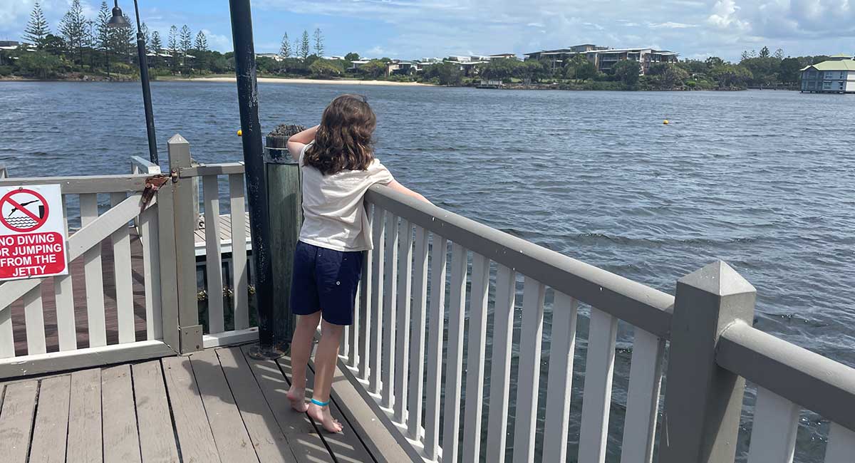 Novotel Sunshine Coast feeding Fish