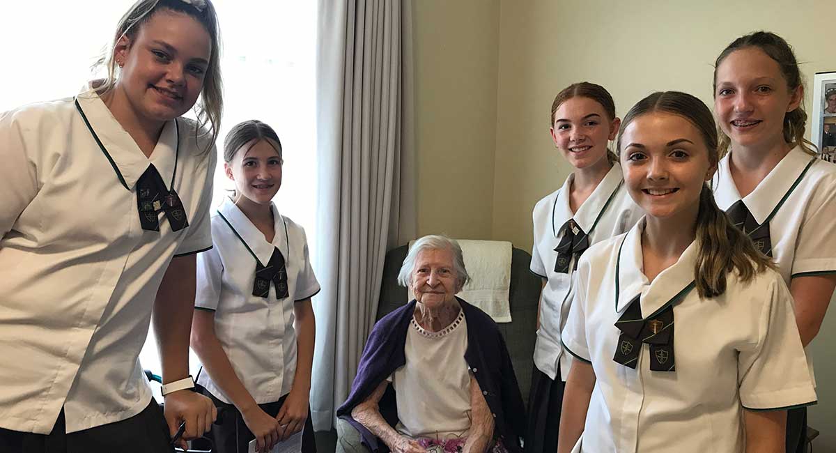 Grace Lutheran students at ages care facility