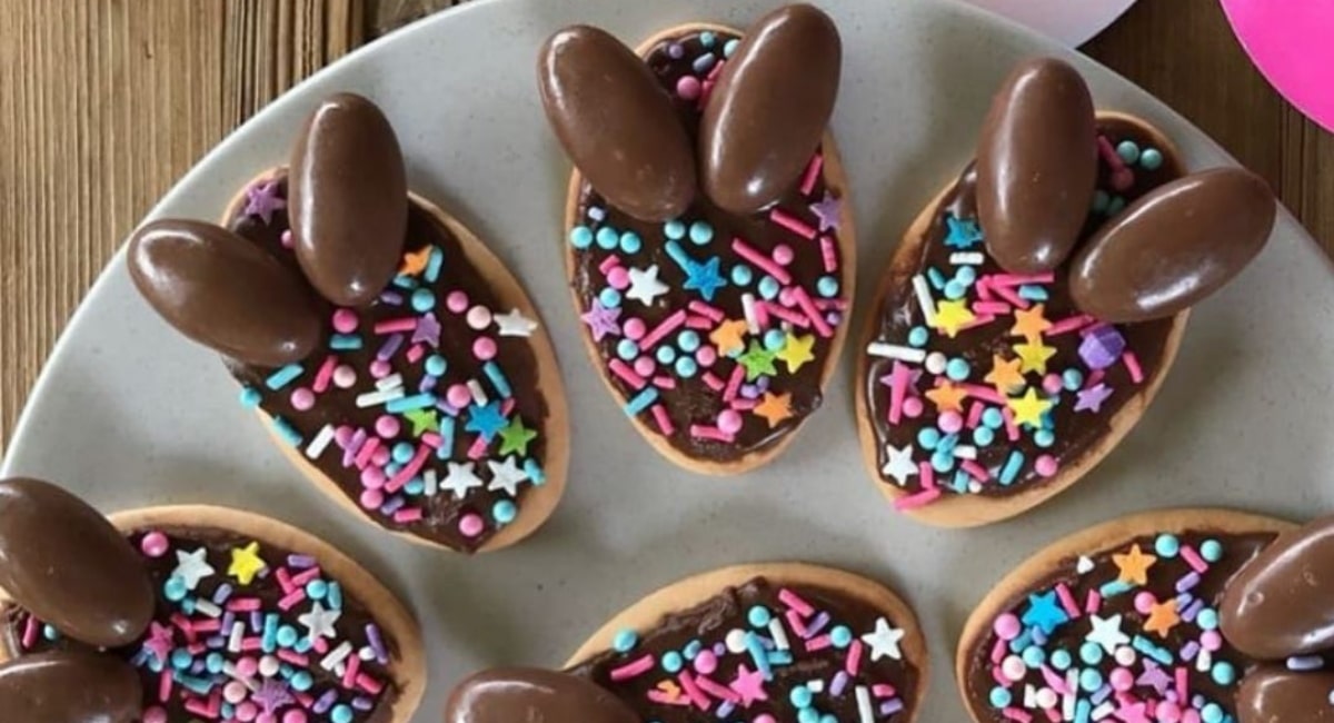2-step no-bake Easter biscuits