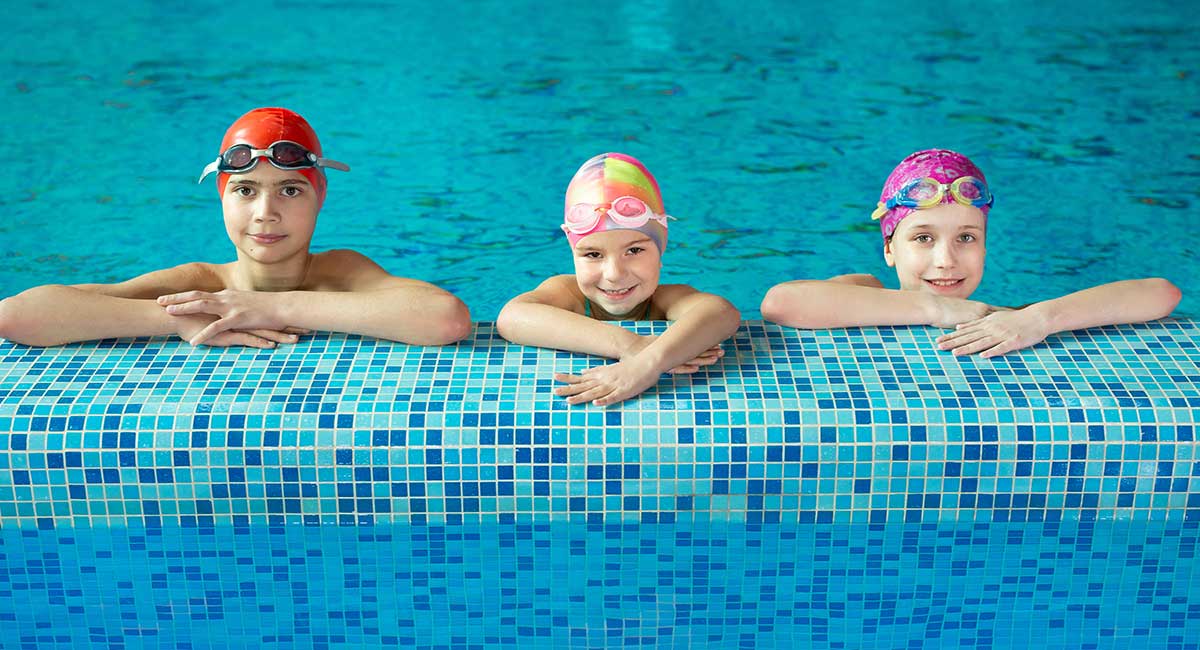 Spoiler alert: Swimming lessons keeps kids warm and fit this winter