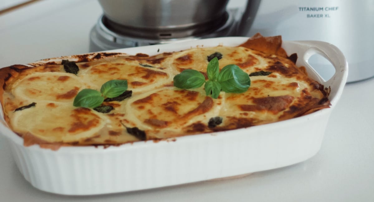 beef and ricotta lasagne recipe