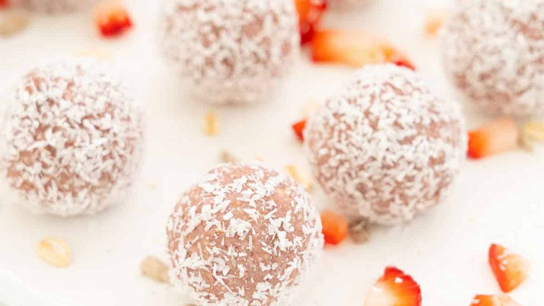 strawberry bliss balls recipe