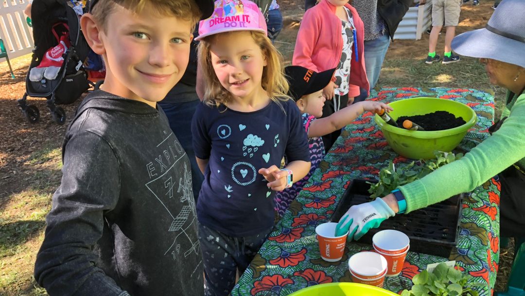 Kids at Queensland Garden Expo