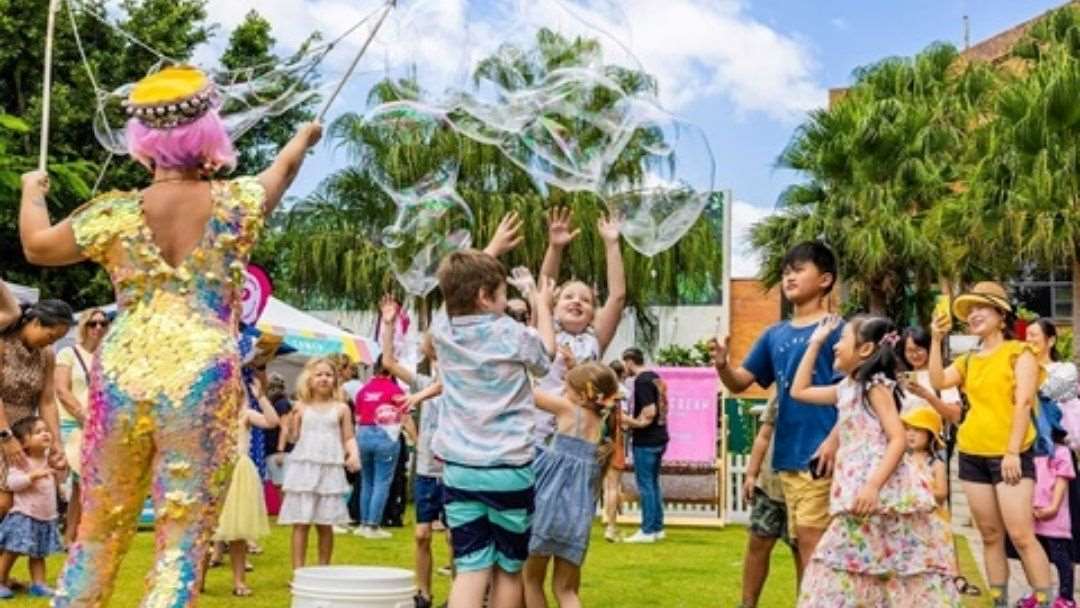 Bubble Play at Broadwater Parklands