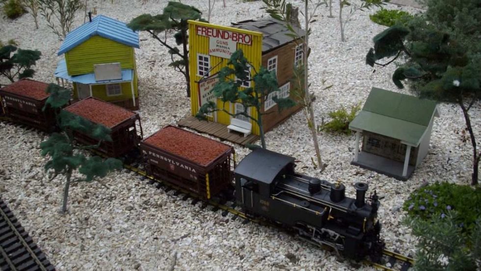 Miniature Trains on the Coast Model Train and Hobby Expo Kids in