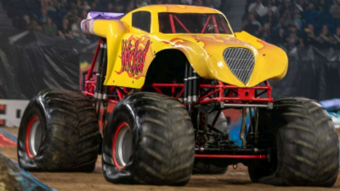 Monster Truck Mania Live