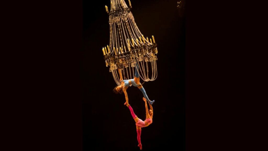 Cirque Du Soleil Corteo