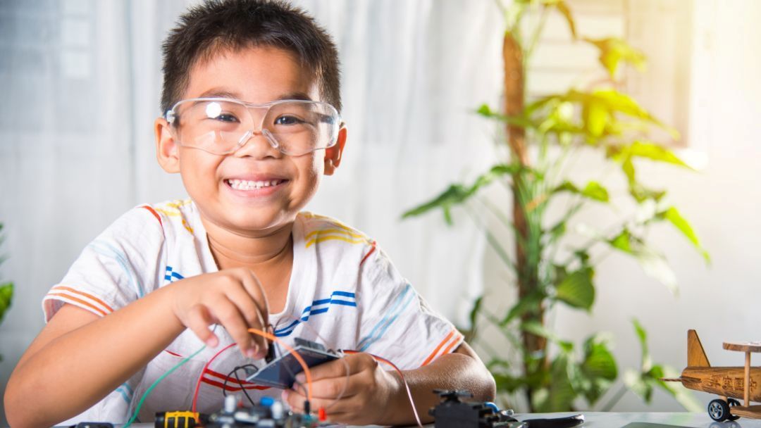 Cool Coding & Technology Kits