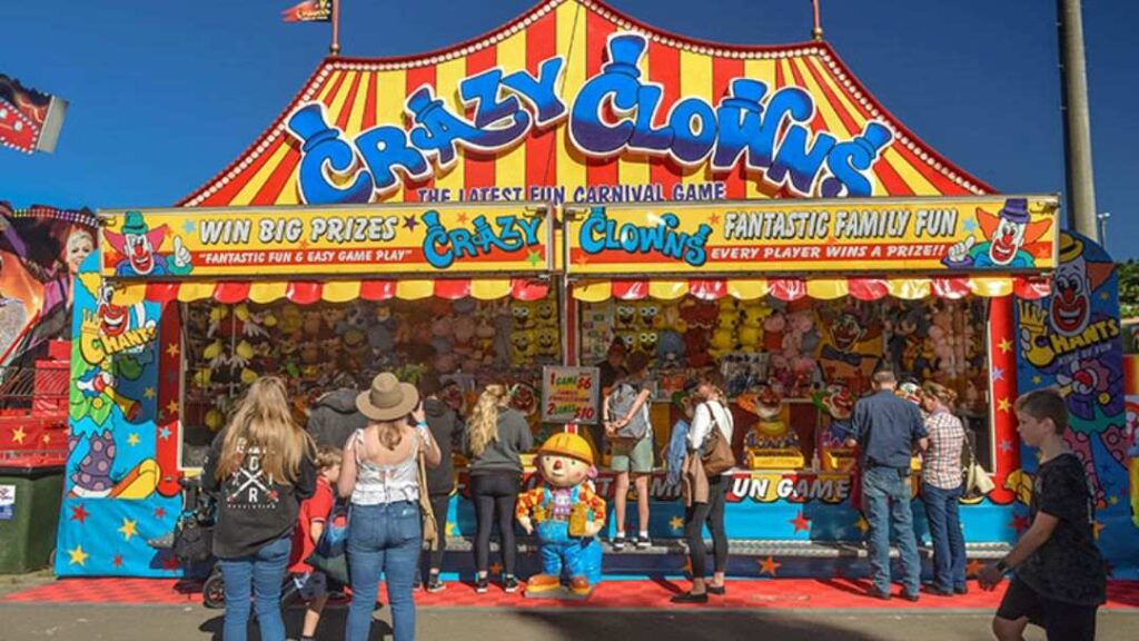 Maleny Show