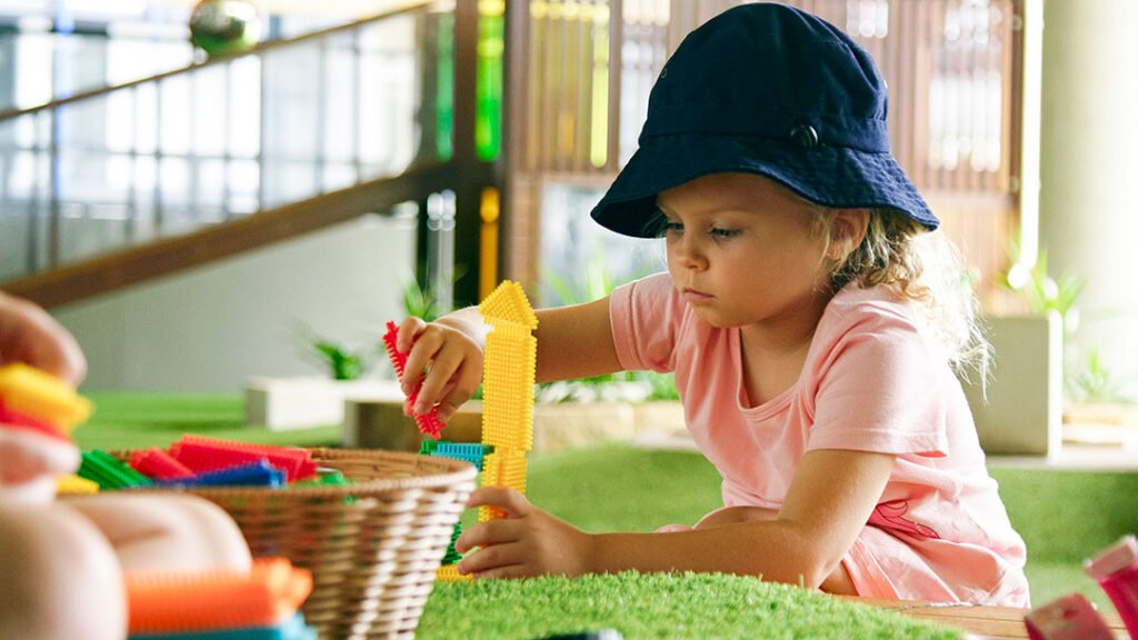Sanctuarearlylearninggoldcoastwaterplay | Kids in Brisbane Gold Coast Sunshine Coast | Kotc Child led Play at Sanctuary Hkp