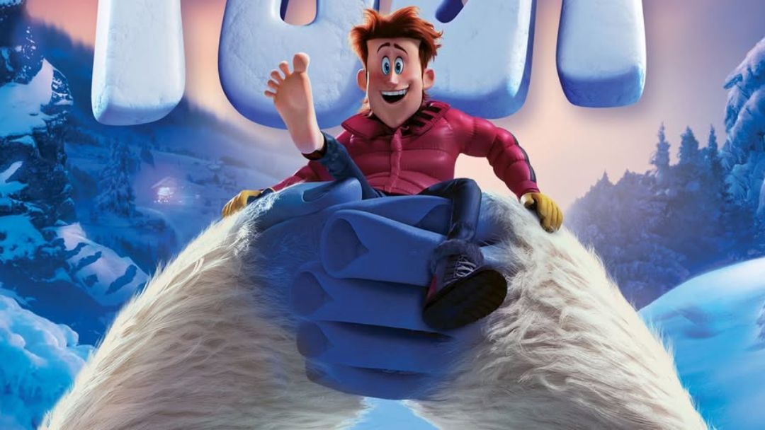 Logan Village Starry Night Outdoor Cinema Small Foot