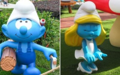 The Smurfs Take Over the Strand!