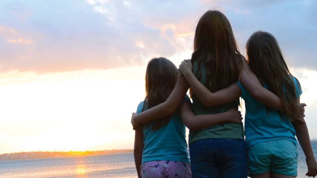 Natureplayqueenslandbeachsunset | Kids in Brisbane Gold Coast Sunshine Coast | Kotc Group of Kids Watching the Sunset on the Beach