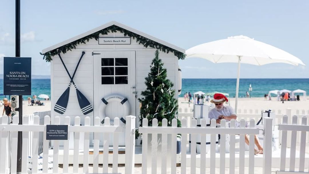 Santa on Noosa Beach