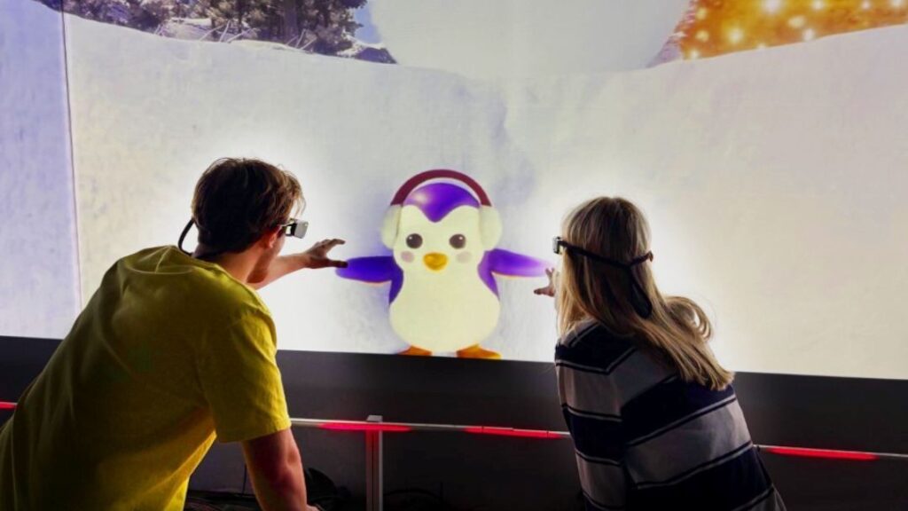 Hologram Zoo Christmas Experience