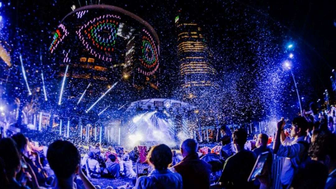 Sono Lumo: a World of Sound, Light & Imagination