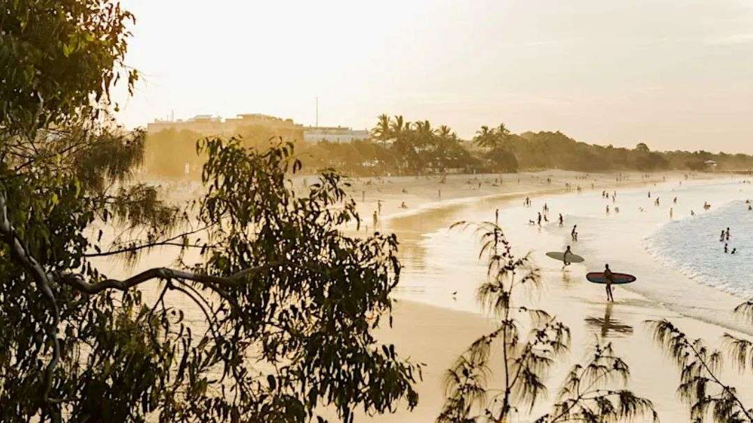 Sunset Carols on Noosa Main Beach
