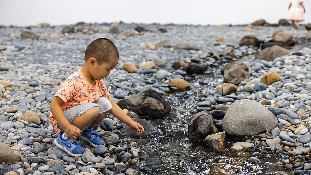 Immerse yourself in  ‘Olafur Eliasson: Presence’ at GOMA