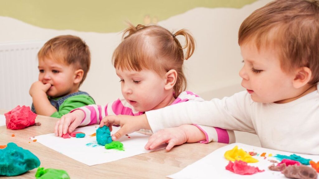 0317_gigglesplaygroup_hero | Kids in Brisbane, Gold Coast, Sunshine Coast | Kotc Giggles Playgroup Wombye