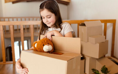 From Settlement to Your New Home: Planning a Safe and Trackable Move