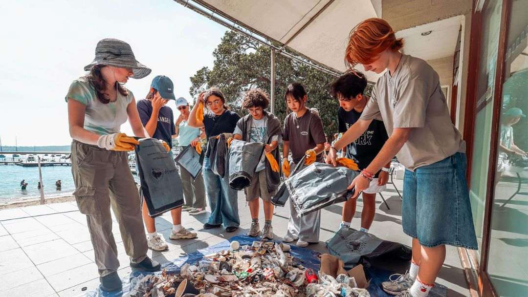 0203_cleanupaustraliaday_hero | Kids in Brisbane, Gold Coast, Sunshine Coast | Kotc Clean Up Australia Day