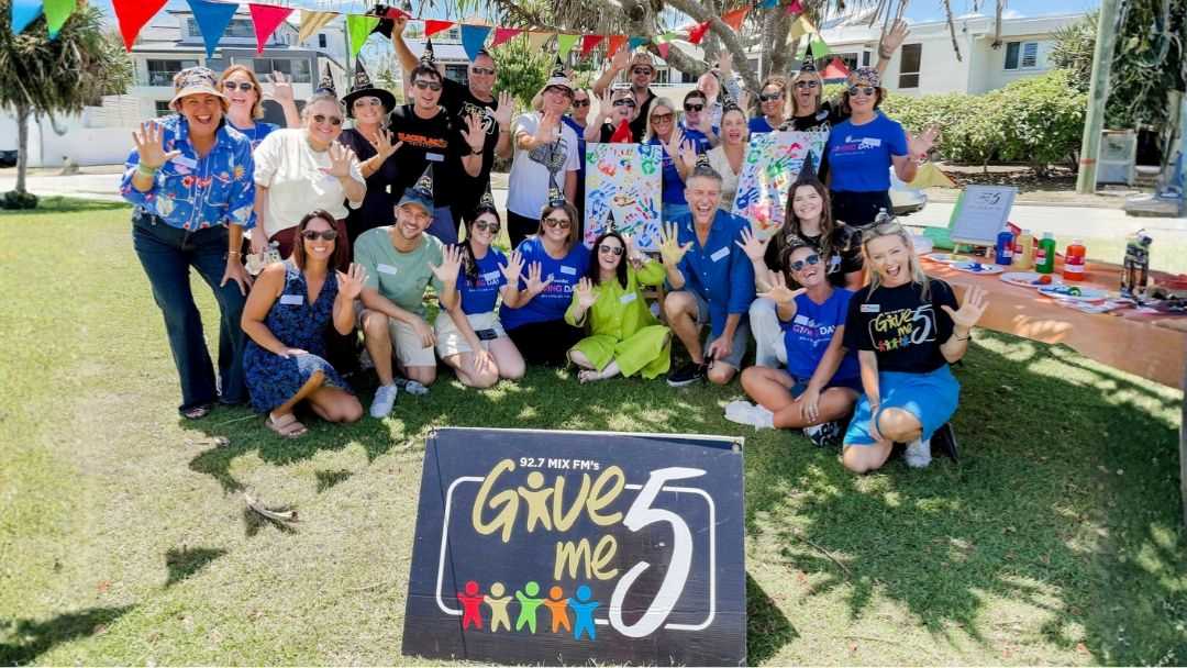 Mixfm's Give Me 5