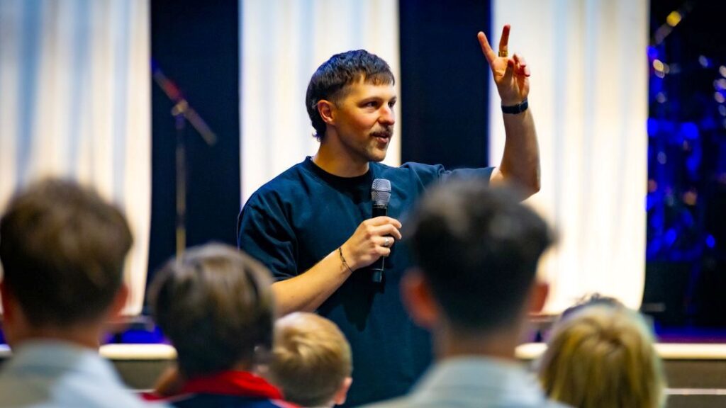 0722_suncoastchristian_suncoasttalks2 | Kids in Brisbane, Gold Coast, Sunshine Coast | Kotc Suncoast Talks: Guardrails & Grit Part Ii: the Algorithm is Raising Our Kids