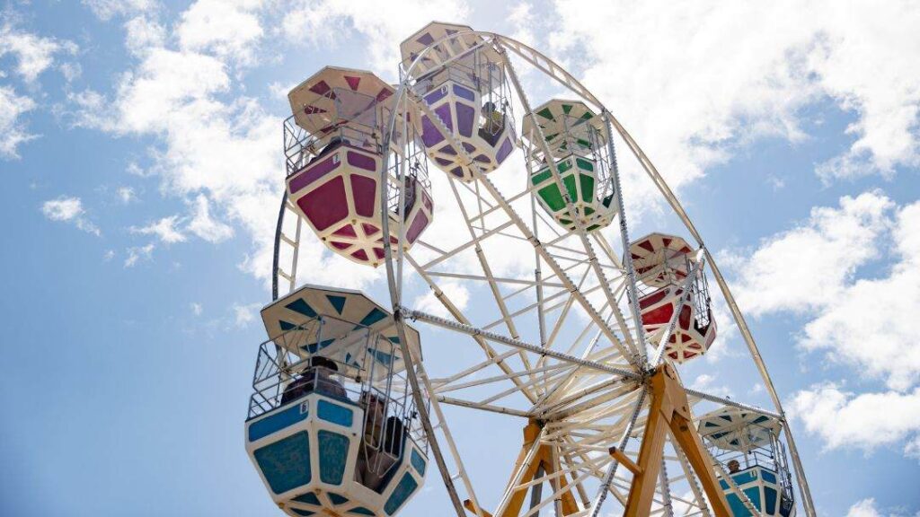 0727_cityofmoretonbay_kitefest4 | Kids in Brisbane, Gold Coast, Sunshine Coast | Kotc Vietjet Redcliffe Kitefest