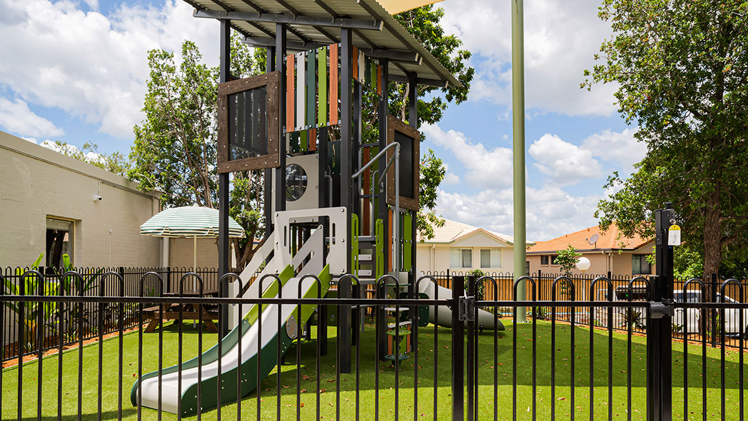 Fenced Playground at Newnham Hotel
