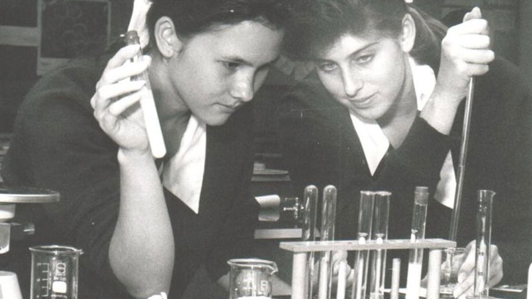 Mount Alvernia Science Labs 1980s | Kids in Brisbane, Gold Coast, Sunshine Coast | Kotc Students in Mount Alvernia's science labs in the 1980s.
