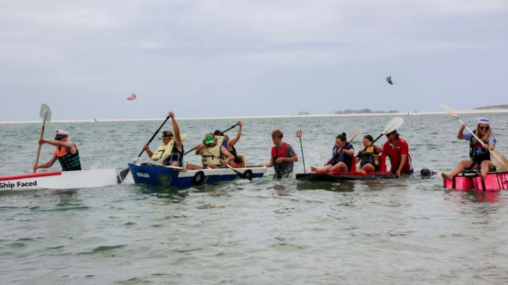Seafm's Build A Boat Regatta